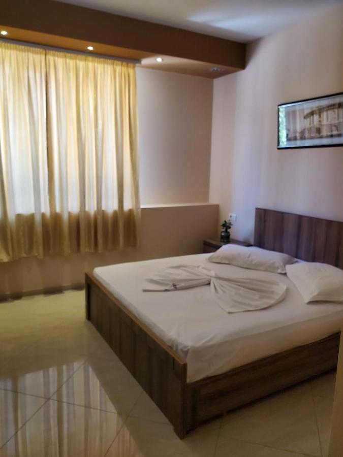 Hotel Alysa Korce Ngoại thất bức ảnh