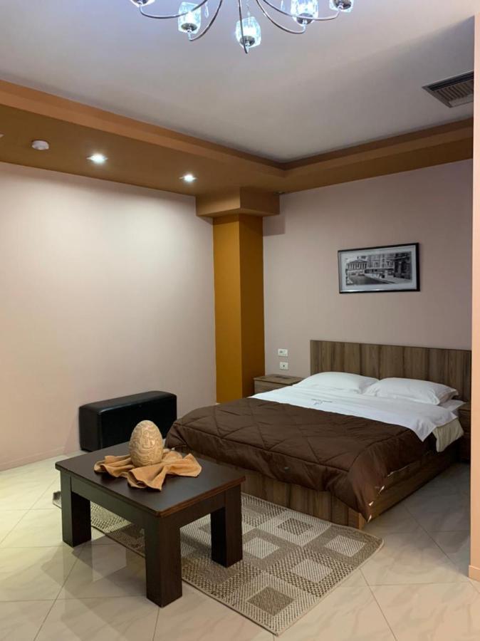 Hotel Alysa Korce Ngoại thất bức ảnh