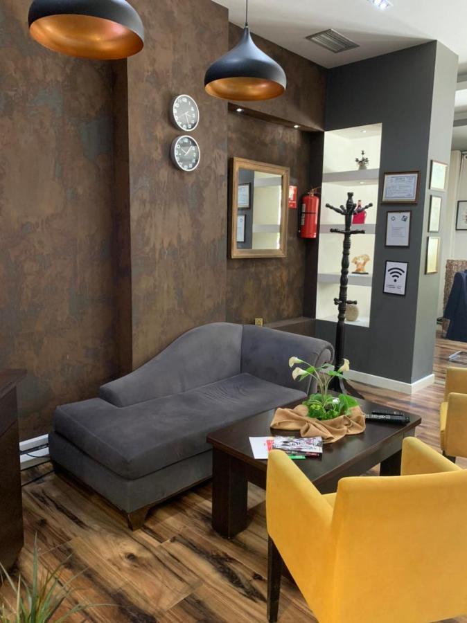 Hotel Alysa Korce Ngoại thất bức ảnh