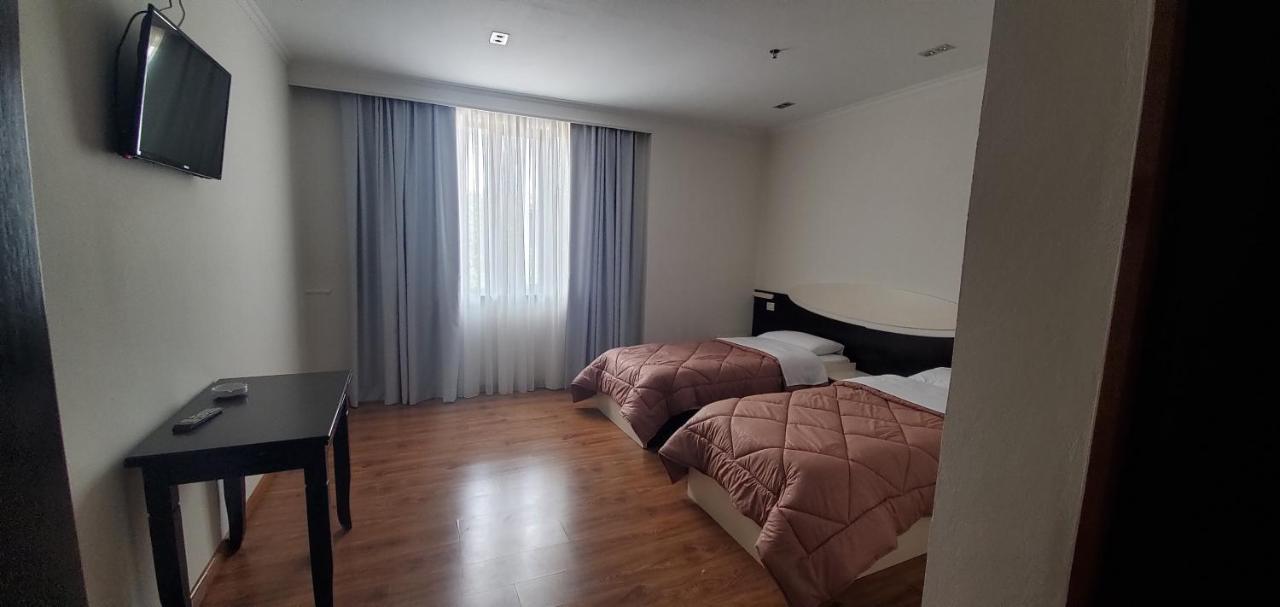 Hotel Alysa Korce Ngoại thất bức ảnh