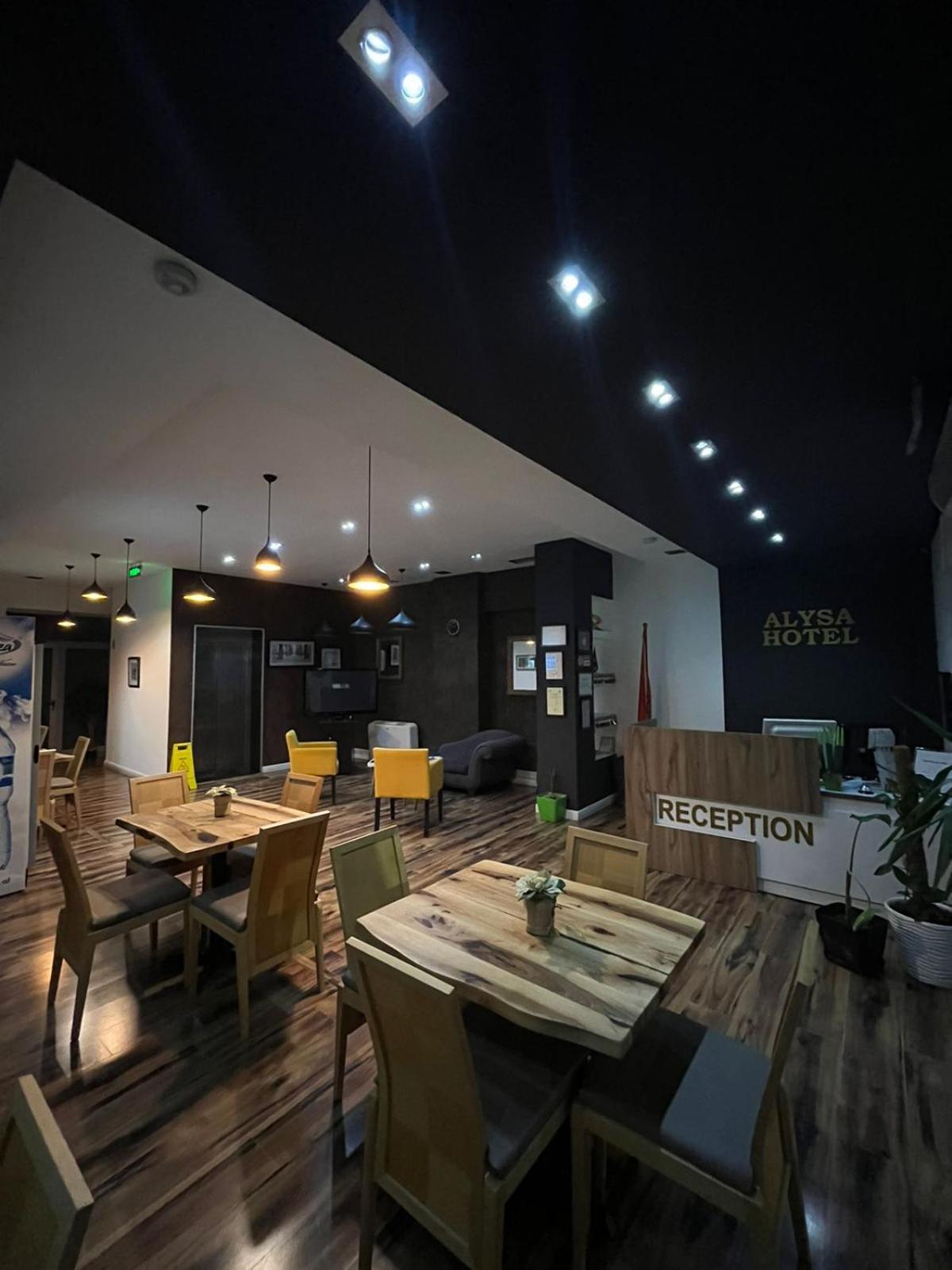 Hotel Alysa Korce Ngoại thất bức ảnh