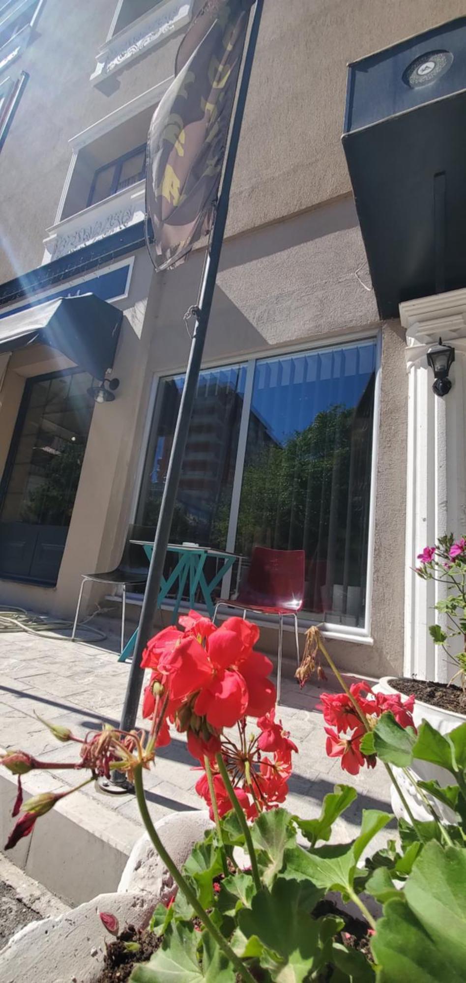 Hotel Alysa Korce Ngoại thất bức ảnh